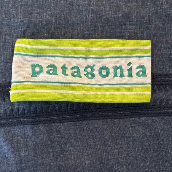 Patagonia Accessories - Patagonia Green and White Winter Warm Headband